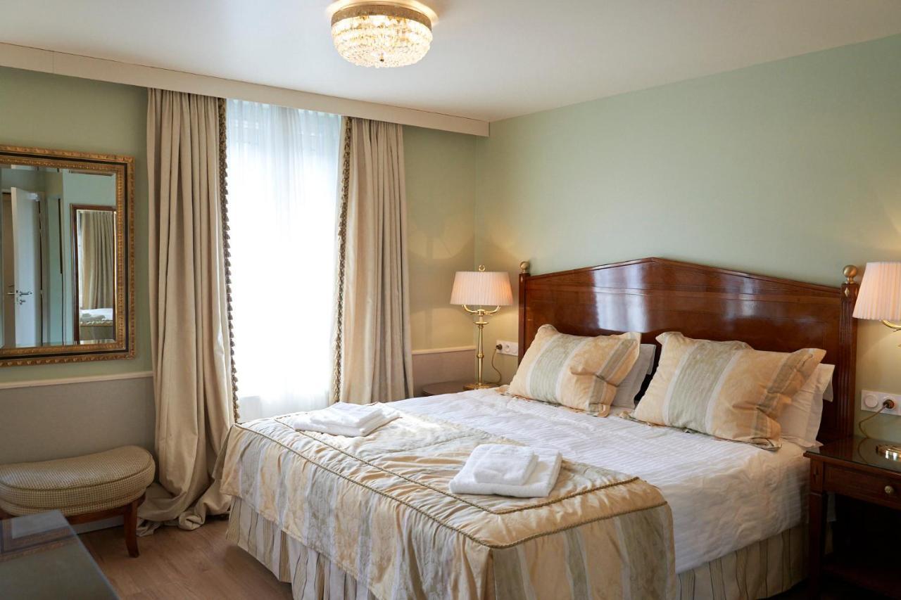 Hotel Les Contes De Bruyeres
